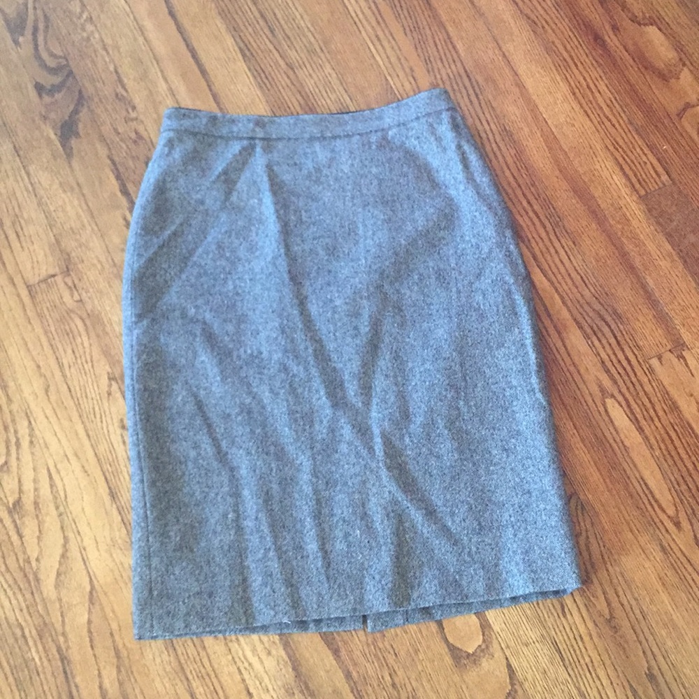 Wool skirt